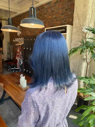 ミディアム カラー the BRIDGE 加藤みのりのヘアスタイル