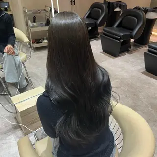 ロング 顔周りカット/ 透明感カラー/ユナのヘアスタイル