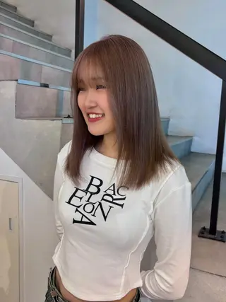 セミロング ハイトーン/レイヤー nail 百咲💌のヘアスタイル