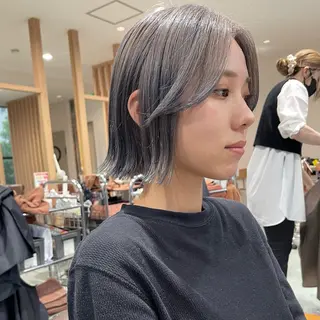 ショート カラー 江藤貴基 レイヤー カット【駅徒歩⑥歩】のヘアスタイル