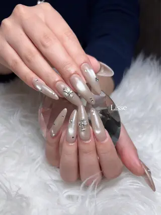 ネイル 藪木 七海のネイルデザイン