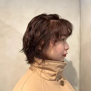 ミディアム パーマ Aust hair Stella新宿所属・Yuki☺︎パーマ レイヤーカットのヘアスタイル