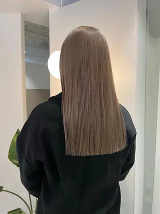 ロング カラー Maison Land所属・KANA MIYOSHIのヘアスタイル