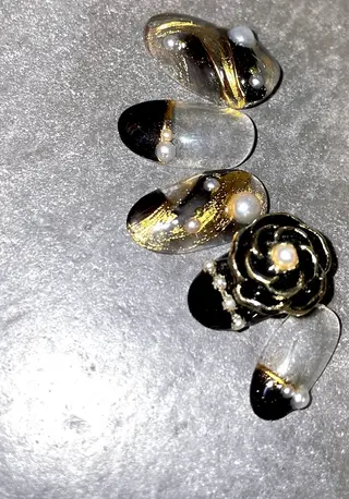 ネイル Spiky とうげ ふうかのネイルデザイン