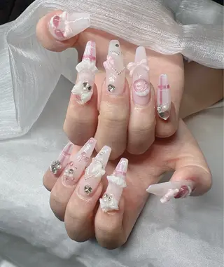 ネイル Lee Nailsのネイルデザイン