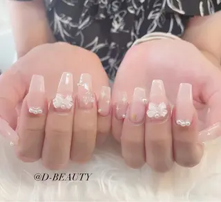 ネイル D-BEAUTY Nailsalonのネイルデザイン