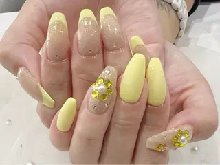 ネイル 🧡Shine船橋 鳴海🧡のネイルデザイン