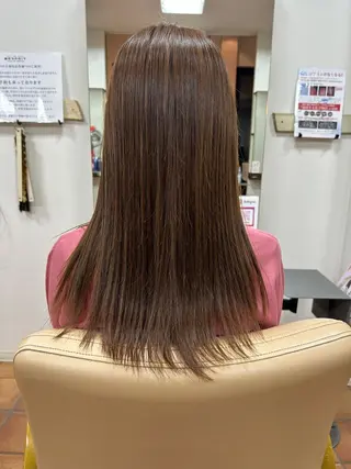 ロング カラー SUN所属・太田 まなのヘアスタイル