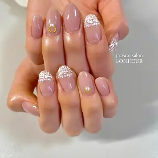 ネイル BONHEUR Annaのネイルデザイン