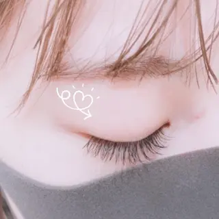 マツエク・マツパ 曲がる縮毛矯正 LIBER 　岩名のヘアスタイル