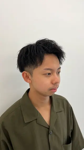 ショート パーマ メンズ 🏆メンズヘア特化 🥇代表りんぺーのヘアスタイル