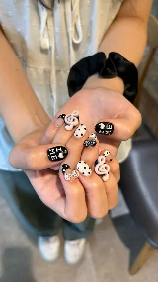 ネイル ᗰIᖇᗩ☼ 𐦍 ☼ ᑎᗩIᒪのネイルデザイン