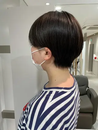 ショート 太田ありさ クリーミーヘアカラーのヘアスタイル