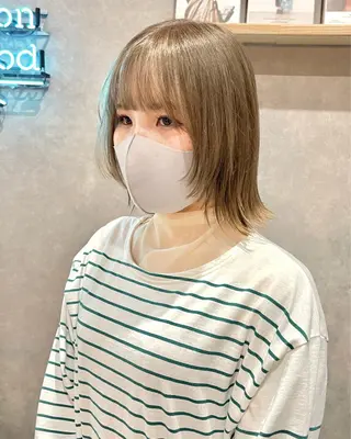 ミディアム カラー mood tatemachiのヘアスタイル