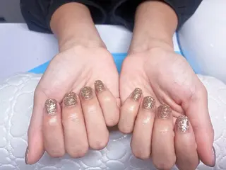 ネイル 鄭 津のネイルデザイン