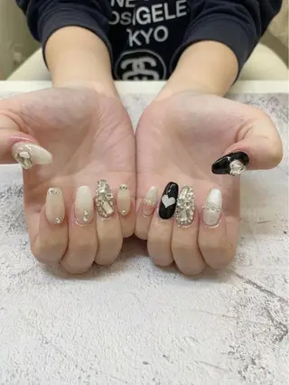 ネイル RI SA☀️ リサのネイルデザイン