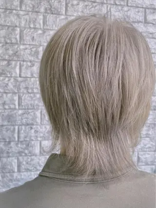 ミディアム カラー メンズ EMANON新宿南口所属・🦄中性ウルフ ☁️Shiori🦄のヘアスタイル