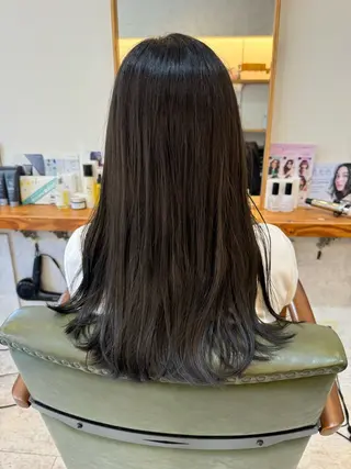 ロング カラー エイト ウメダのヘアスタイル