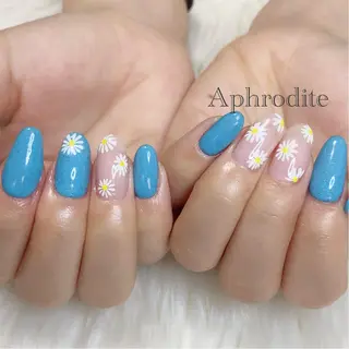 ネイル Aphrodite パラジェル認定サロンのネイルデザイン
