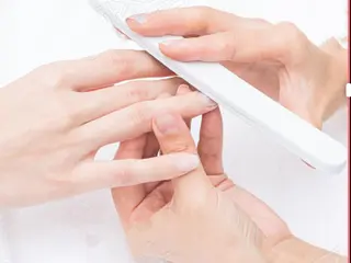 ネイル 佐藤 ニーナ★ラベンダーのネイルデザイン