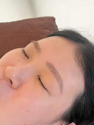 アイブロウ Neoest Log ＋ bell所属・荒川 鈴菜のヘアスタイル