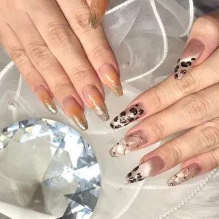 ネイル enüa Ainaのネイルデザイン