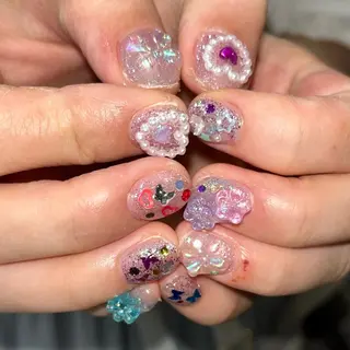 ネイル 🪐富島彩夏 /海外nail🪐のネイルデザイン