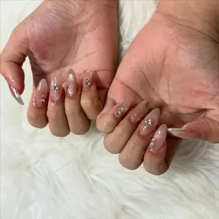 ロング mao .のネイルデザイン