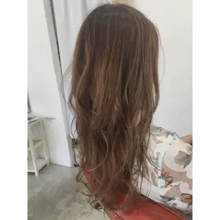 ロング カラー fio マナミのヘアスタイル