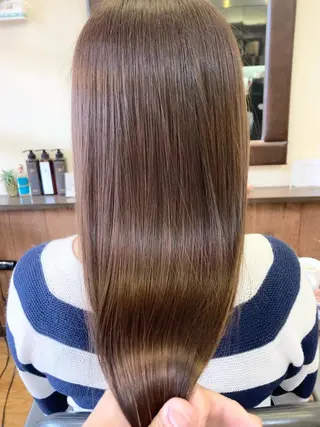 ロング カラー ヘアークルーズ ピースのヘアスタイル