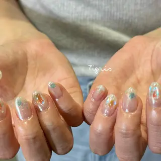ネイル Tigris.所属・Tigris. sadamotoのネイルデザイン