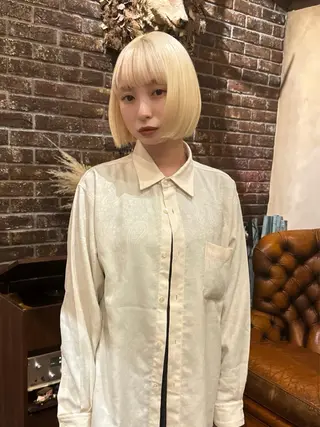 ショート カラー 飯田 実歩(じっぽ)のヘアスタイル