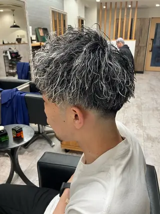 カラー パーマ メンズ メンズ特化/パーマ/ フェードWATARUのヘアスタイル