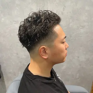 ショート パーマ メンズ 黒岩 梨沙のヘアスタイル