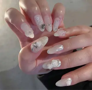 ネイル Lina nail所属・Lunaa 池袋のネイルデザイン