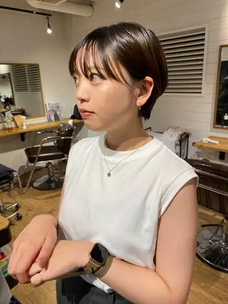 ショート nanaka/ レイヤーカットのヘアスタイル