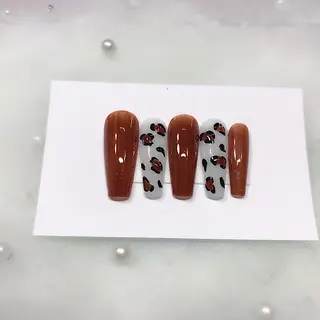 ネイル 整体・ネイル ヨシ堂💅のネイルデザイン