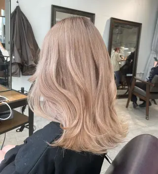 ロング カラー ヘアアレンジ 🌹TikTok4万 フォロワー🌹AKIのヘアスタイル