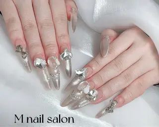 ネイル M🌷nail 長さだし専門店のネイルデザイン