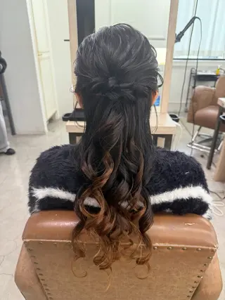 ヘアアレンジ HETTU所属・戸田 美蘭のヘアスタイル