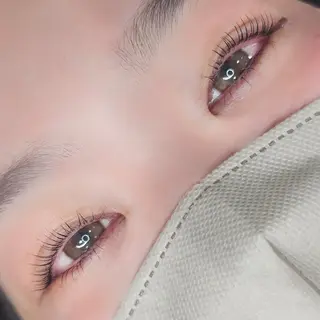 マツエク・マツパ Refoile所属・11/4open👏 Refoile🎉のマツエク・マツパデザイン