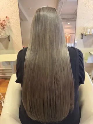 カラー aurinco所属・aurinco 塩澤司のヘアスタイル