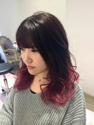 セミロング 所渉/韓国レイヤー /ウルフカットのヘアスタイル
