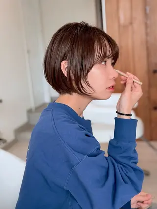 ショート graxi'    グラシー所属・ブリーチ/ハイトーン SERINAのヘアスタイル