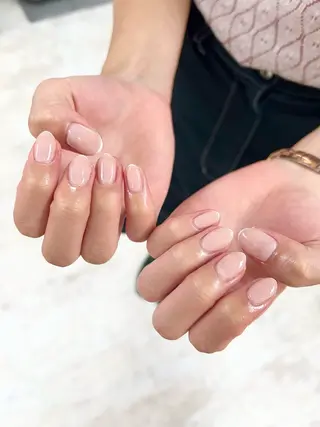 ネイル マハロネイルサロン横浜店所属・吉田 里菜のネイルデザイン