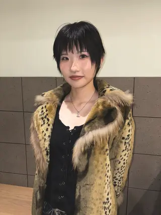 ショート natsuki /HUI 金山のヘアスタイル