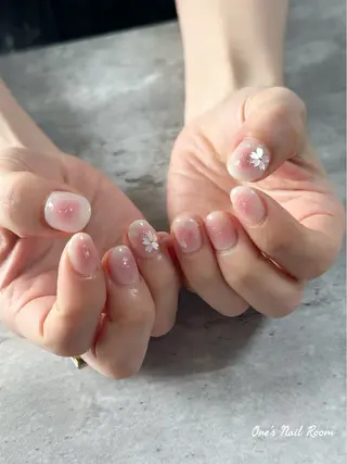 ネイル One's Nail Roomのネイルデザイン