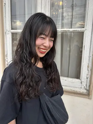 ロング パーマ chouchou所属・中垣 茉百奈のヘアスタイル