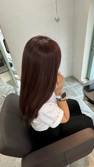 セミロング カラー 渡邊 眞帆のヘアスタイル