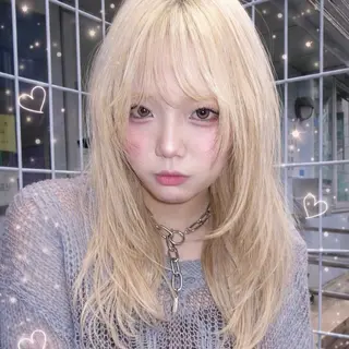 カラー ベージュ/透明感/ 桃子🎀のヘアスタイル